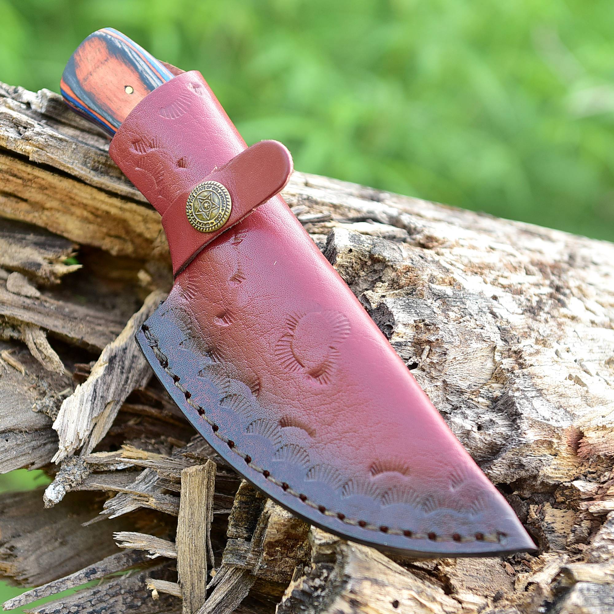 Blaze Stripe Damascus Fixed Blade Knife – Patterned Damascus Steel with Multi-Tone Handle {FREE GIFT}