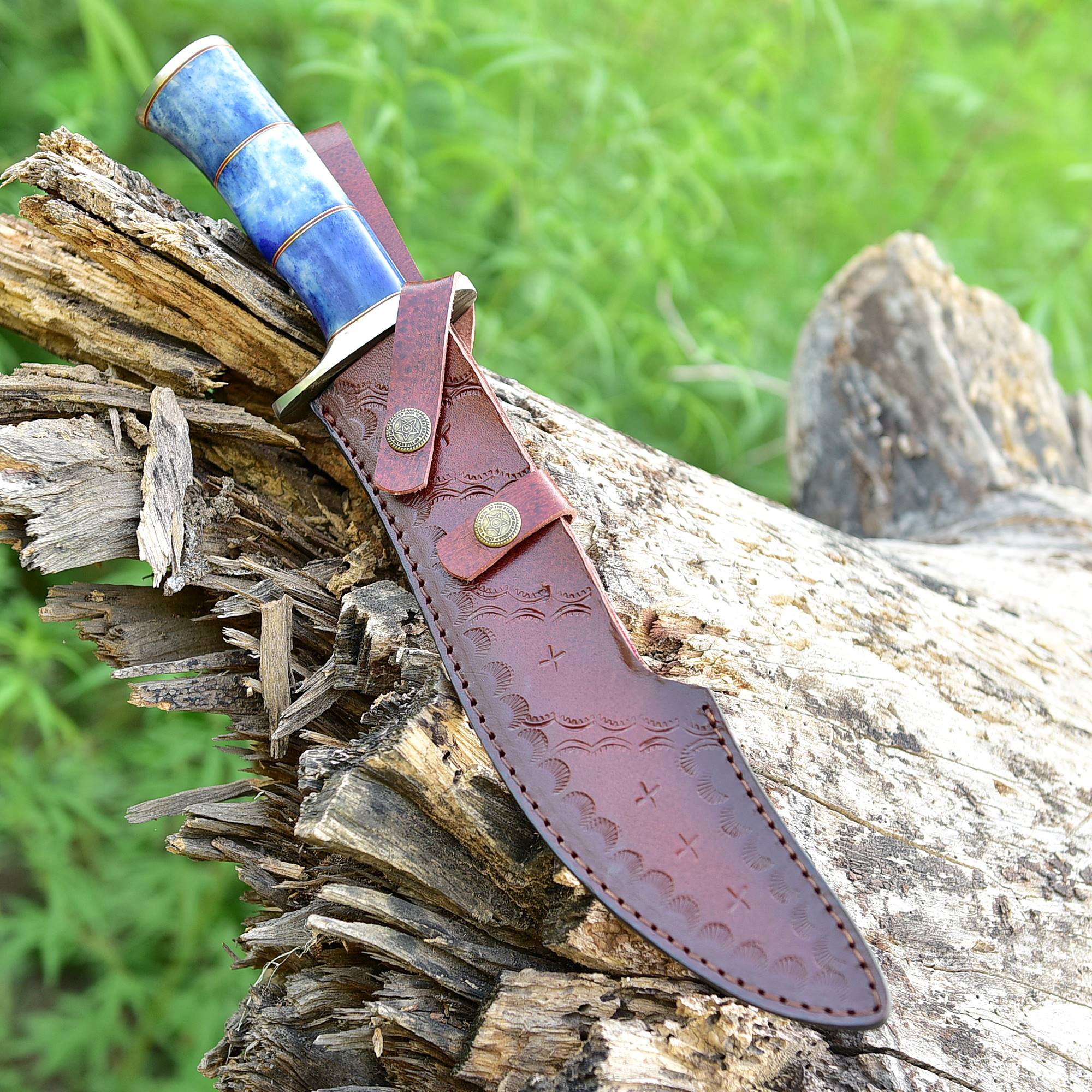 Midnight Sapphire Bowie Knife – Matte Black Fixed Blade with Sapphire Blue Handle & Brass Accents {FREE GIFT}