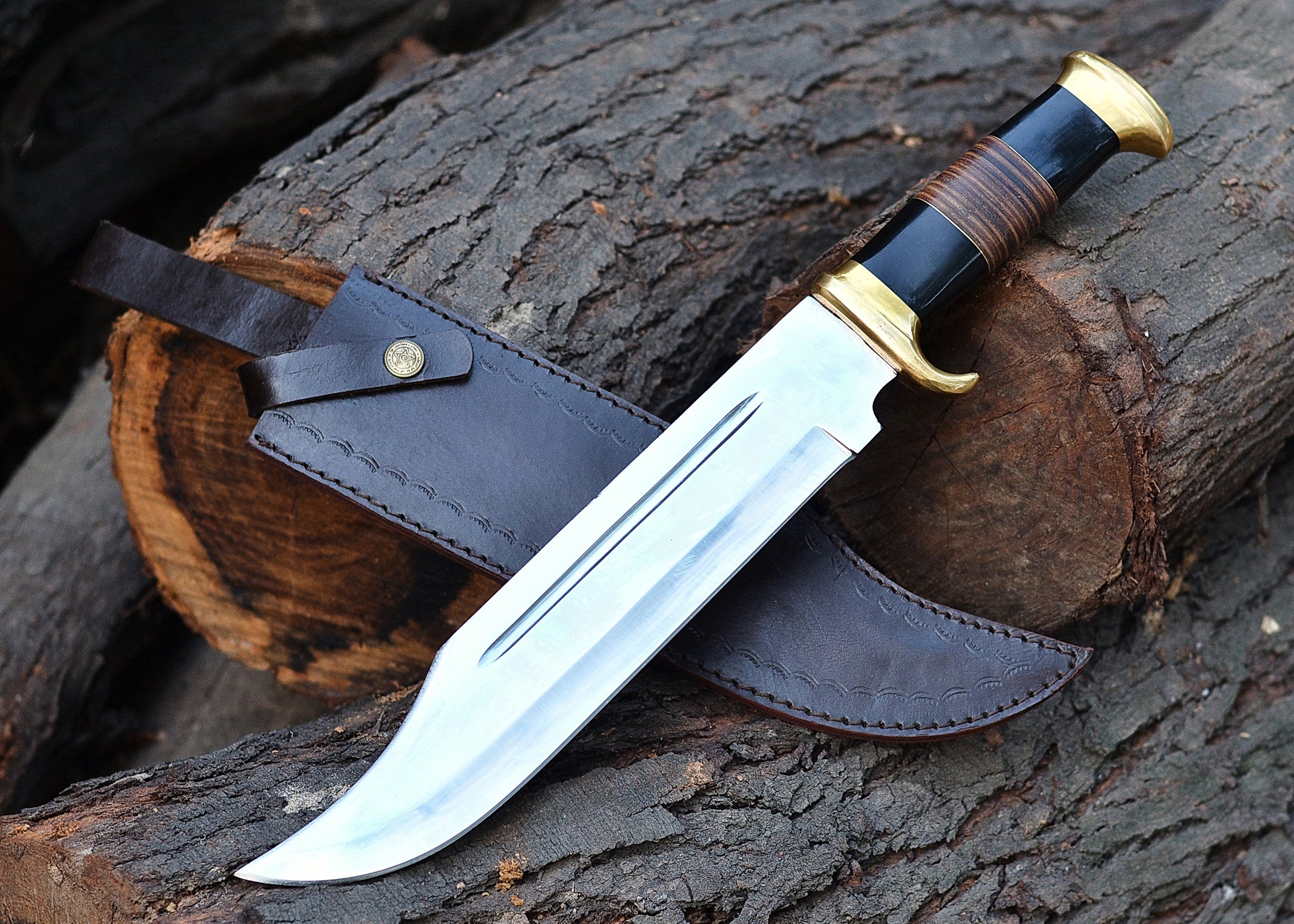 Golden Guard Bowie – Mirror Polished Clip-Point Fixed Blade with Brass Guard & Pommel {FREE GIFT}