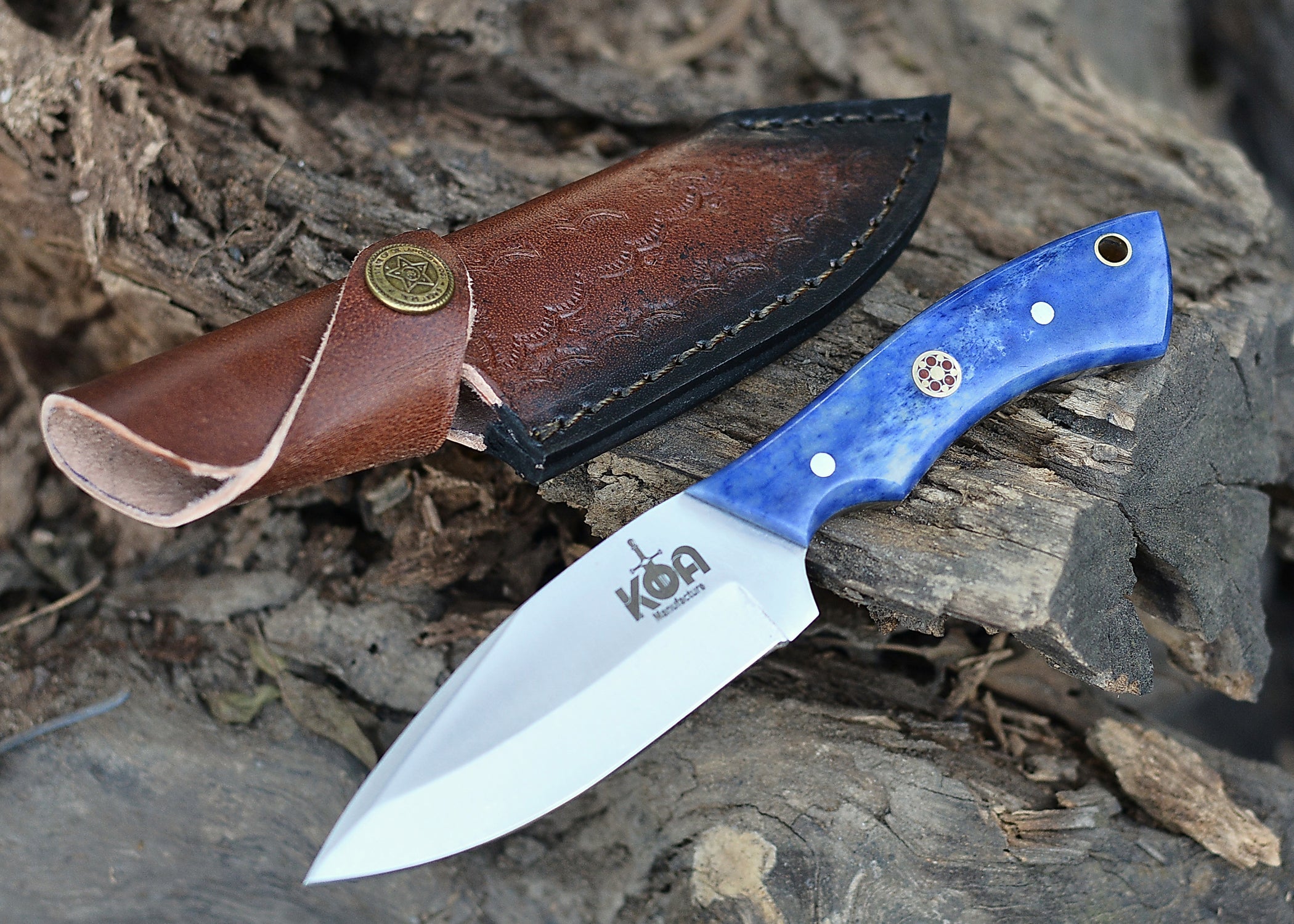 Sapphire Edge Hunter – Stainless Steel Fixed Blade Knife with Sapphire Blue Handle & Mosaic Pins {FREE GIFT}